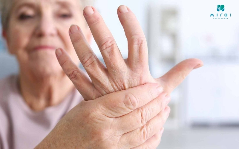 Xét nghiệm ESR giúp theo dõi bệnh lý viêm khớp dạng thấp