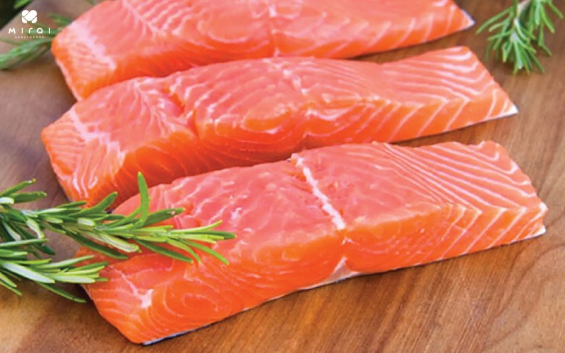 ca-hoi-chua-gia-tri-dinh-duong-cao