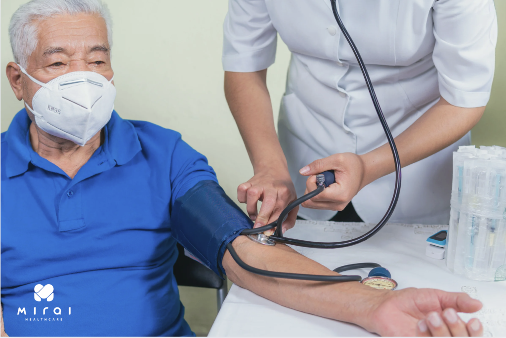 nguoi-cao-tuoi-la-nhom-nguy-co-cao-de-mac-cac-benh-ve-ho-hap