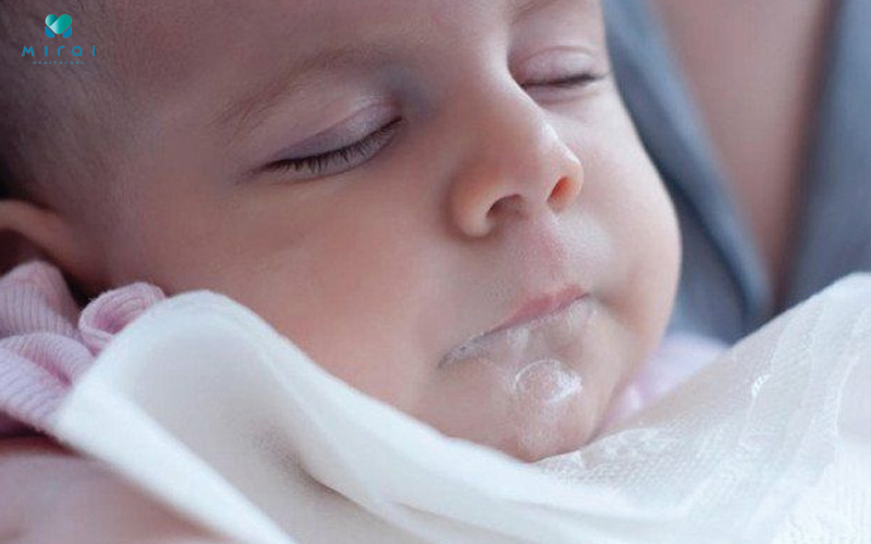 Đưa trẻ đi khám ngay khi có dấu hiệu trở nặng