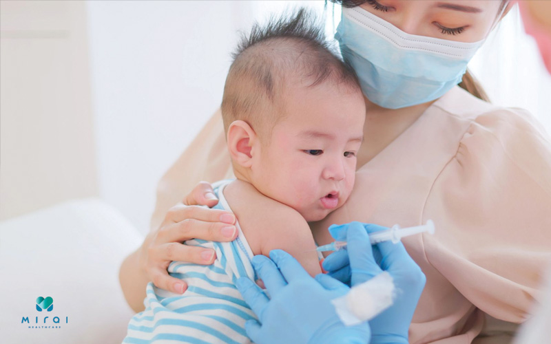 Tiêm đủ 5 mũi DTaP sẽ có miễn dịch tốt cho bé