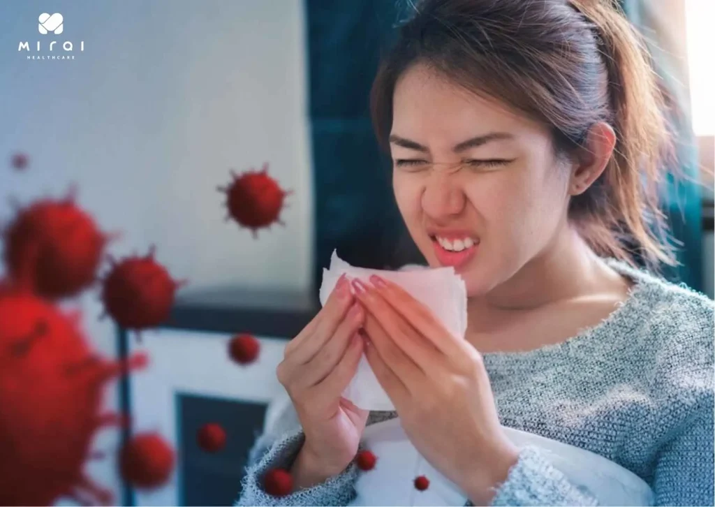 nguyen-nhan-cum-a-la-do-hit-phai-cac-giot-ban-chua-virus-trong-khong-khi