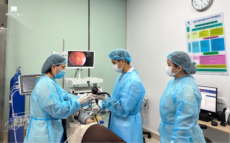 cach-chan-doan-ung-thu-da-day-02