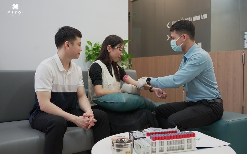 Xét nghiệm vô sinh nam nữ cần thực hiện cho cả hai vợ chồng 