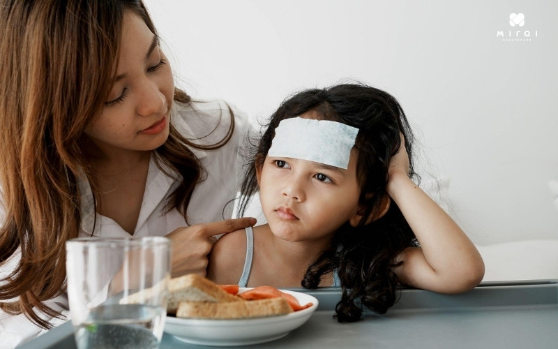 Điều trị sốt xuất huyết ở nhà cần tuân thủ theo chỉ dẫn bác sĩ